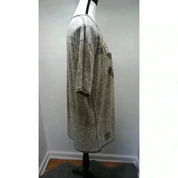 Universal Studios Sheer Graphic Tee - Grayish Green/Size L - Picture 11 of 15